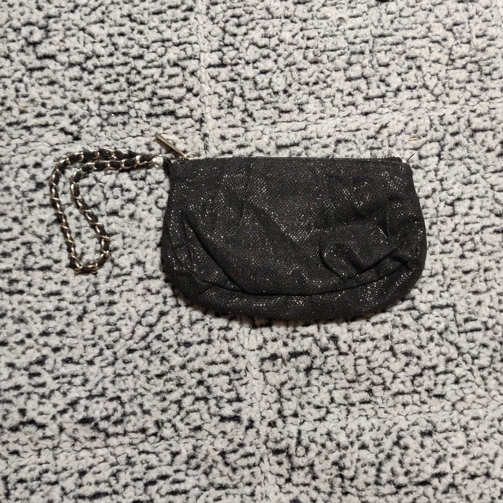 Express wristlet